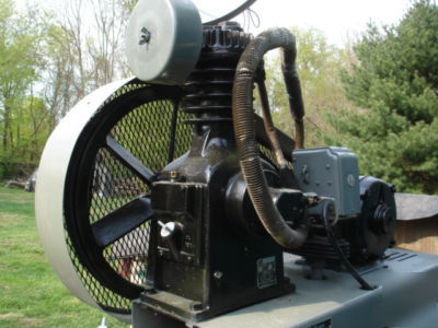 Devilbiss air compressor,commercial 60 gal.3 ph, 220V ,