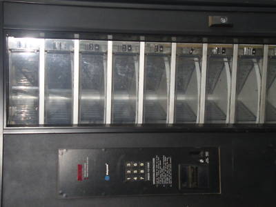Vending machines lot of 8 soda, sandwiches,coffee 